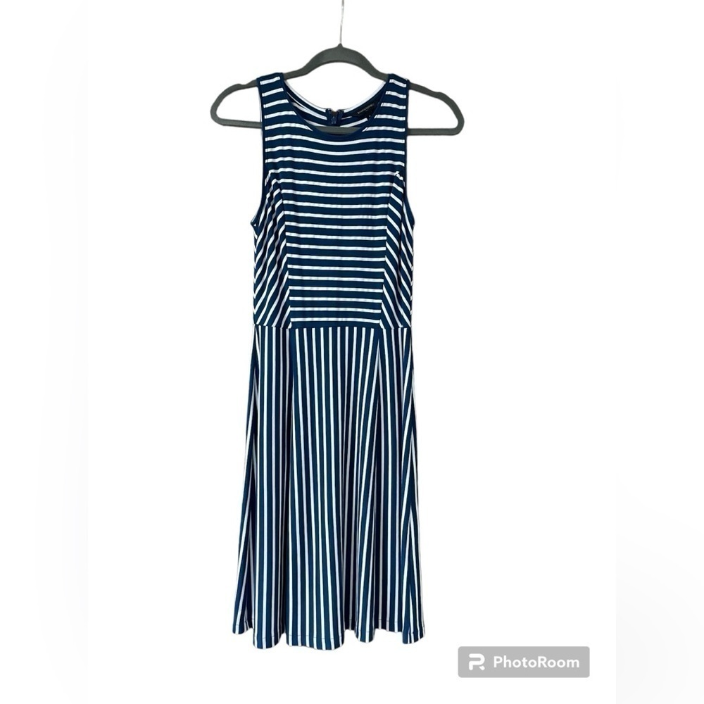 Banana Republic size 6 white & teal stripe flare sleeveless lightweight …